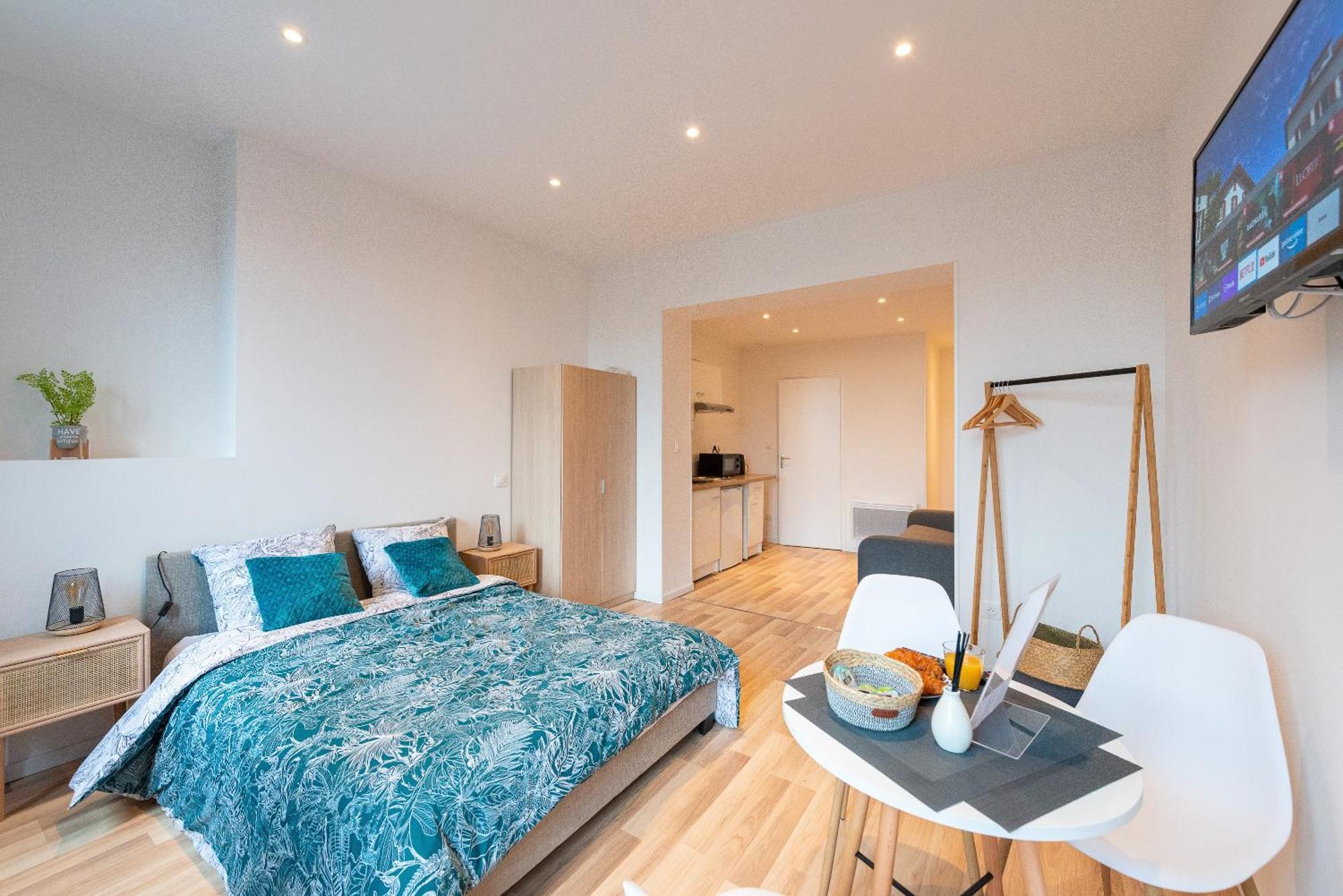 Cosy Location - Confortable, Cosy Et Equipe - Places Gratuites A Proximite Anzin Екстериор снимка